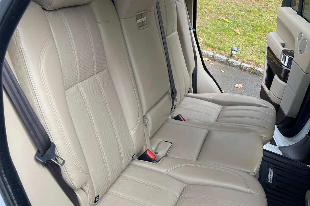 2016 Land Rover Range Rover L405 - Image 18 of 31