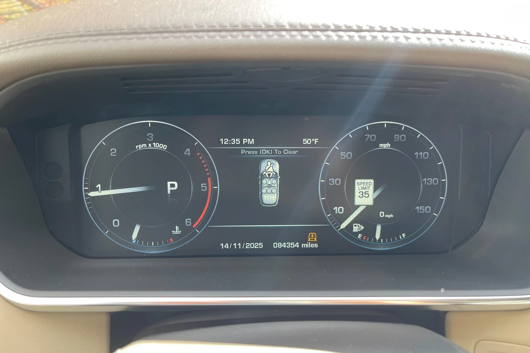 2016 Land Rover Range Rover L405 - Image 19 of 31