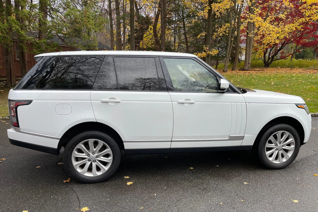 2016 Land Rover Range Rover L405 - Image 3 of 31