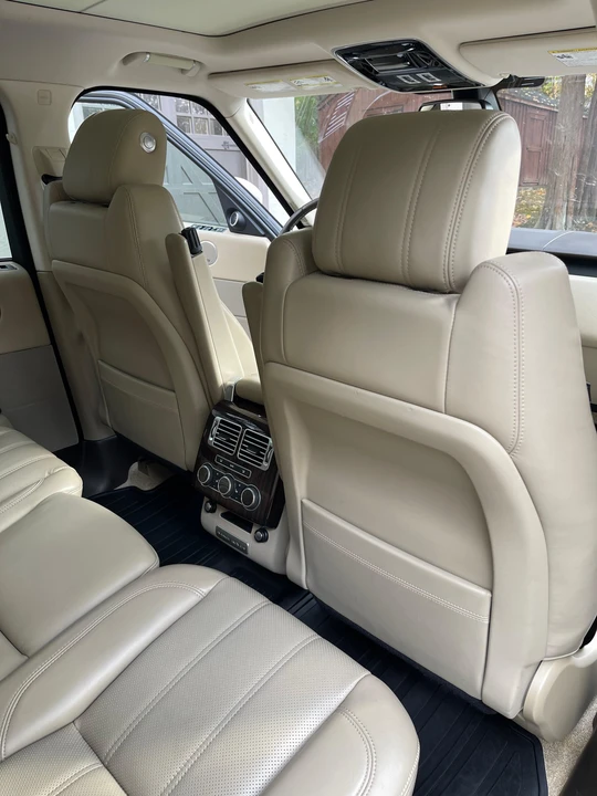 2016 Land Rover Range Rover L405 - Image 25 of 31