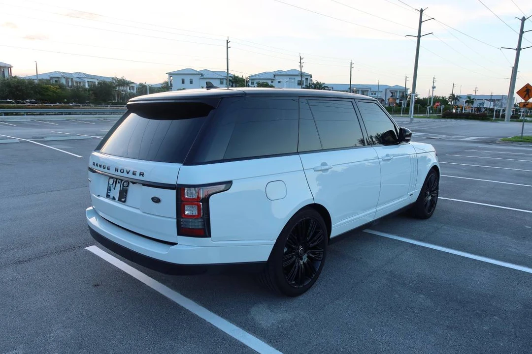 2016 Land Rover Range Rover L405 - Image 6 of 24