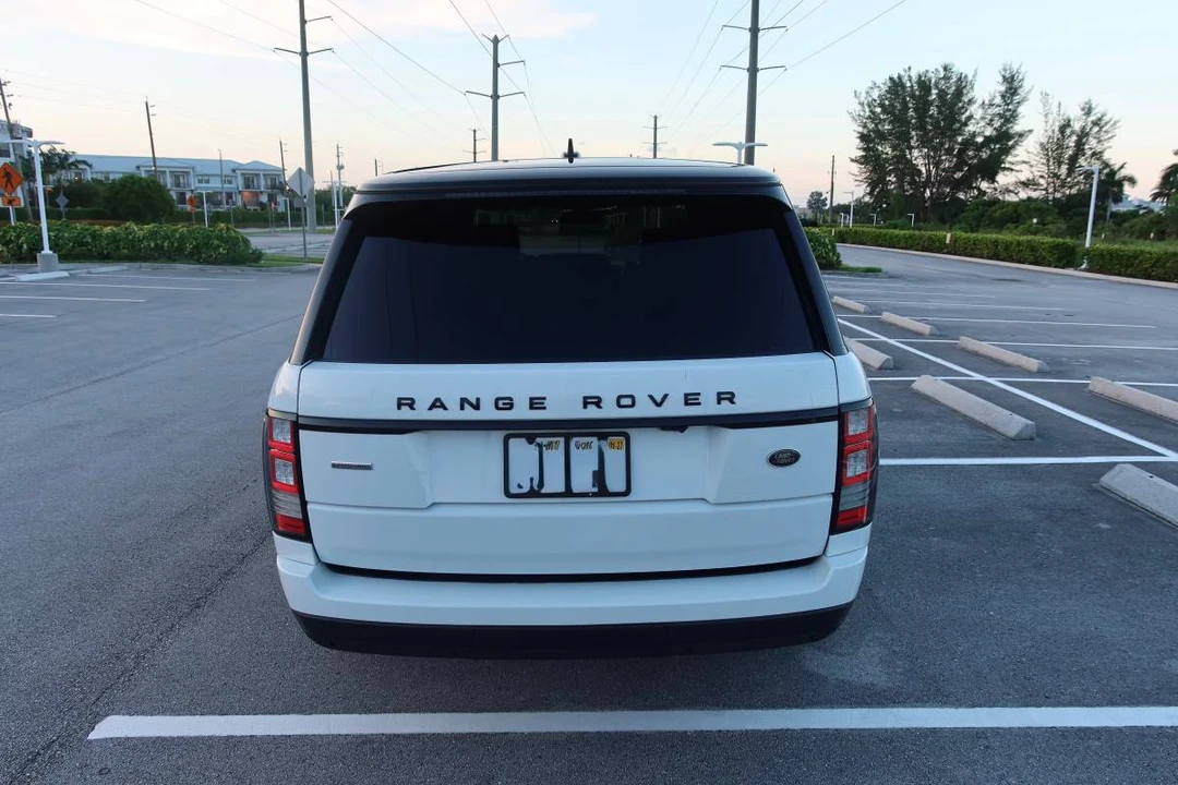 2016 Land Rover Range Rover L405 - Image 7 of 24