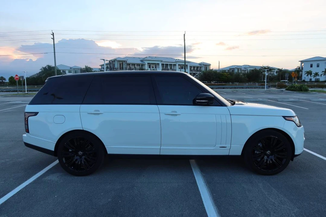 2016 Land Rover Range Rover L405 - Image 5 of 24