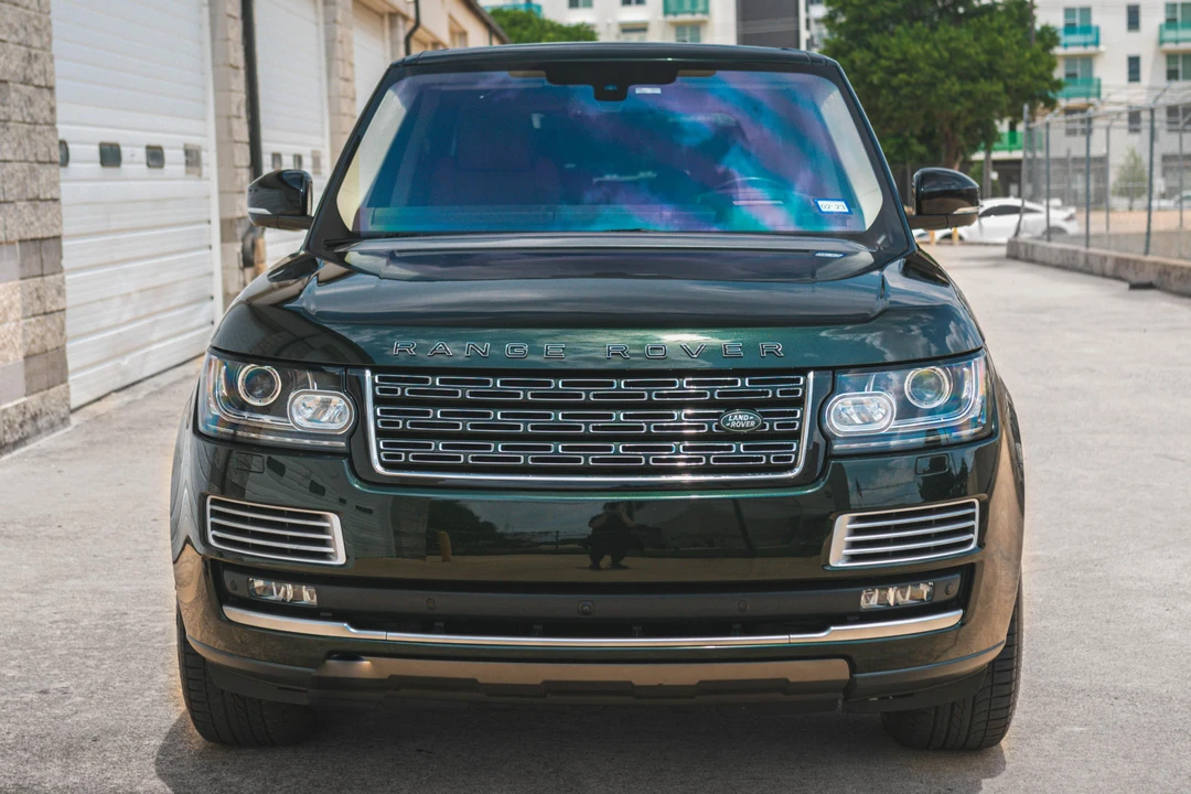 2016 Land Rover Range Rover L405 - Image 2 of 31