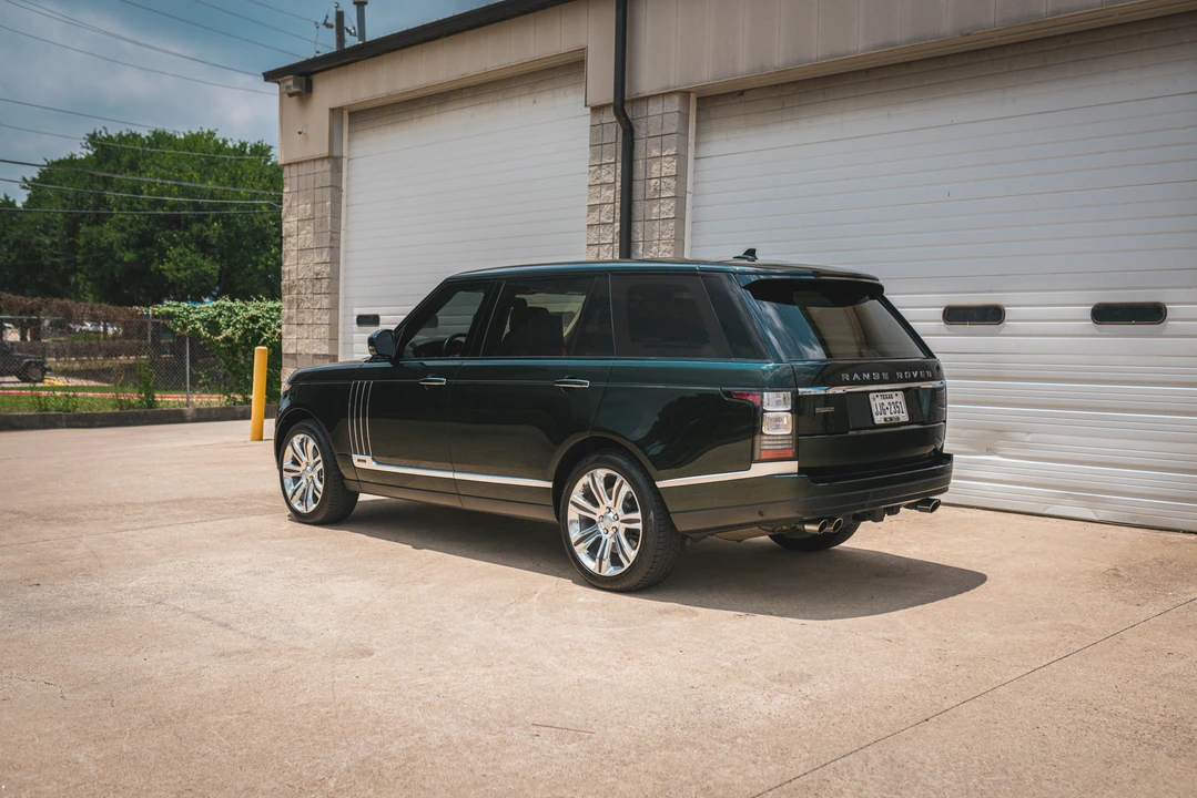 2016 Land Rover Range Rover L405 - Image 11 of 31