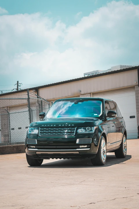 2016 Land Rover Range Rover L405 - Image 7 of 31