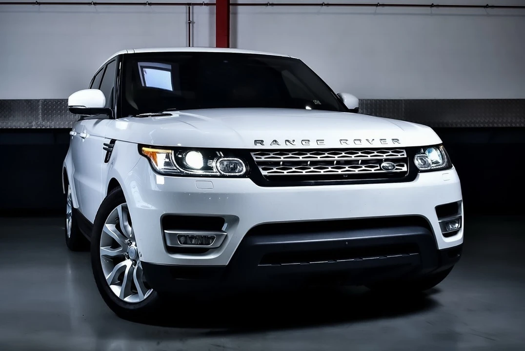 2016 Land Rover Range Rover L405 - Image 8 of 30
