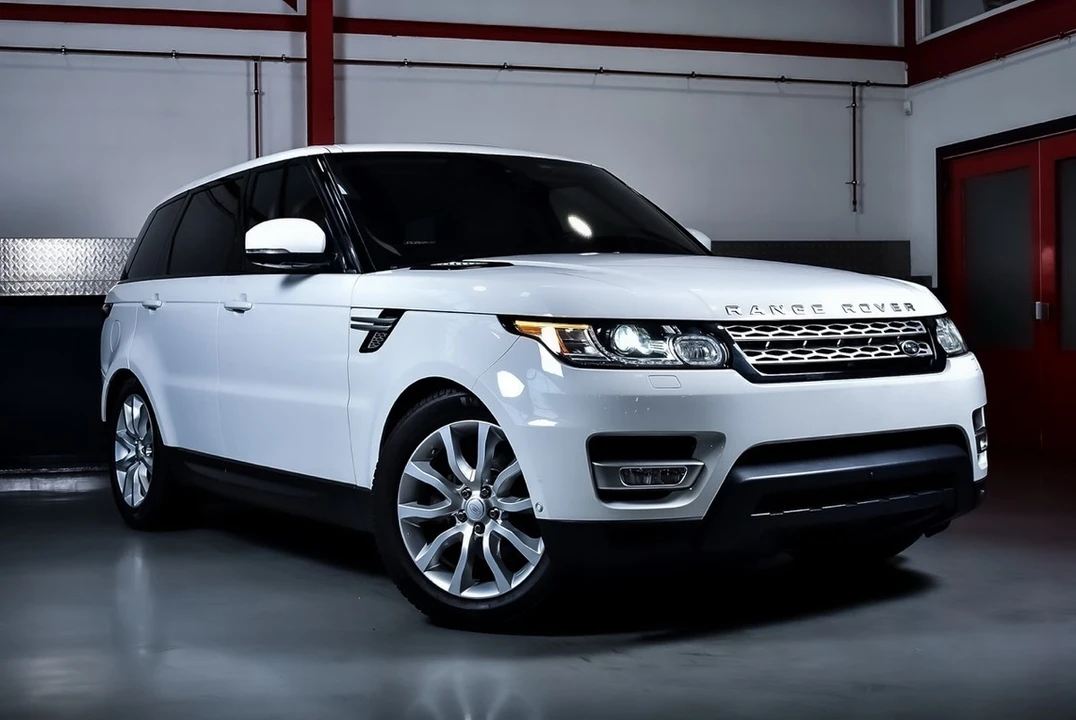 2016 Land Rover Range Rover L405 - Image 10 of 30