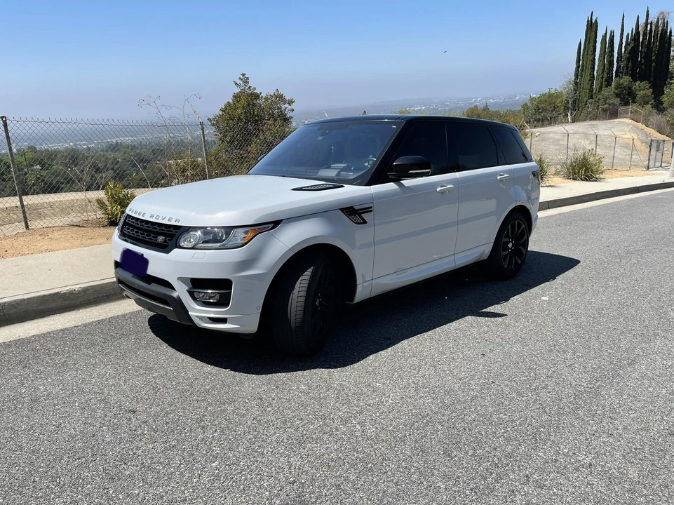 2016 Land Rover Range Rover Sport L494 - Image 7 of 31