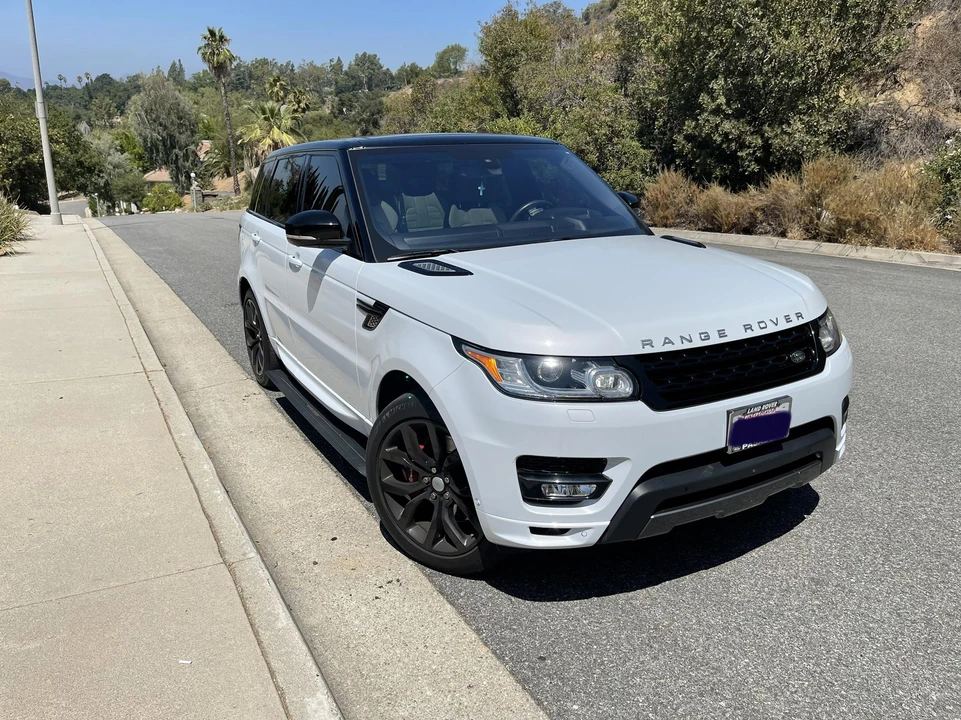 2016 Land Rover Range Rover Sport L494 - Image 14 of 31
