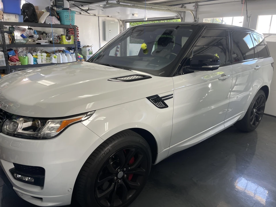 2016 Land Rover Range Rover Sport L494 - Image 22 of 31