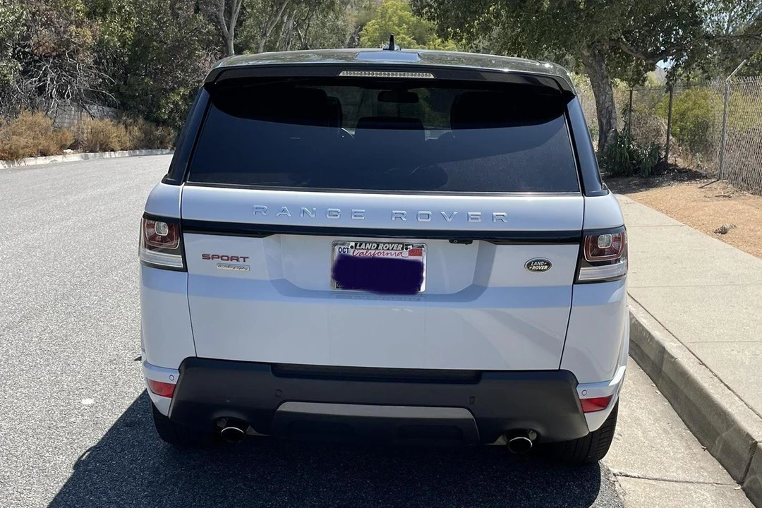 2016 Land Rover Range Rover Sport L494 - Image 5 of 31