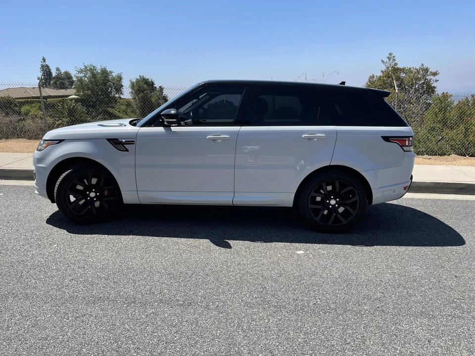 2016 Land Rover Range Rover Sport L494 - Image 8 of 31