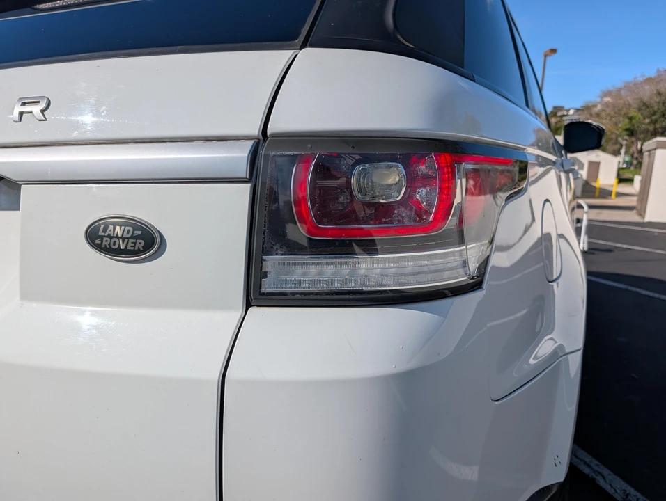 2016 Land Rover Range Rover Sport L494 - Image 15 of 31