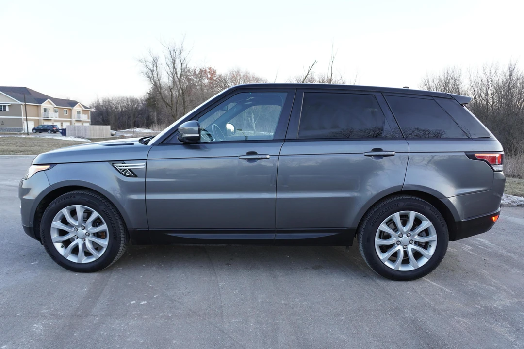 2016 Land Rover Range Rover Sport L494 - Image 3 of 31