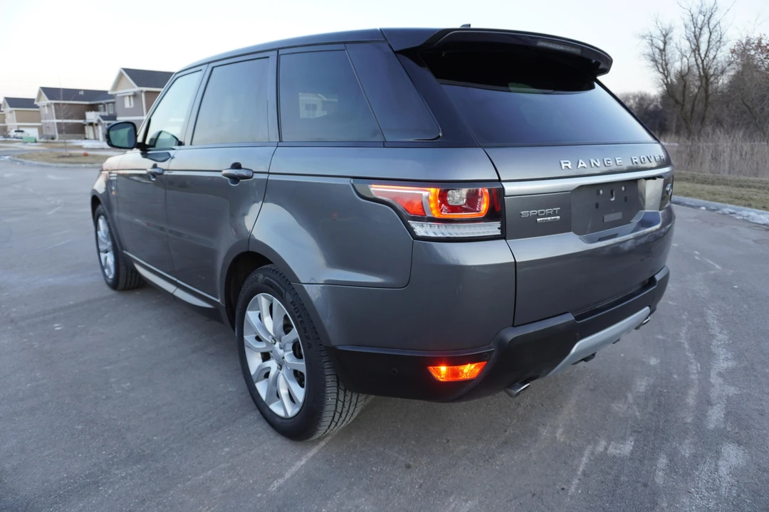 2016 Land Rover Range Rover Sport L494 - Image 8 of 31