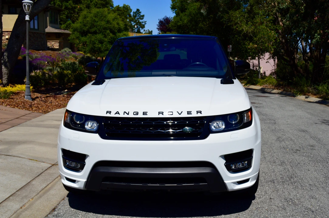 2016 Land Rover Range Rover Sport L494 - Image 6 of 31