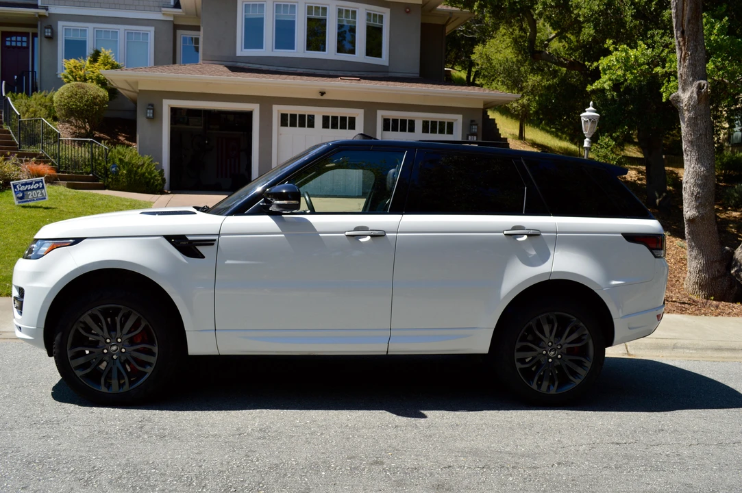 2016 Land Rover Range Rover Sport L494 - Image 12 of 31