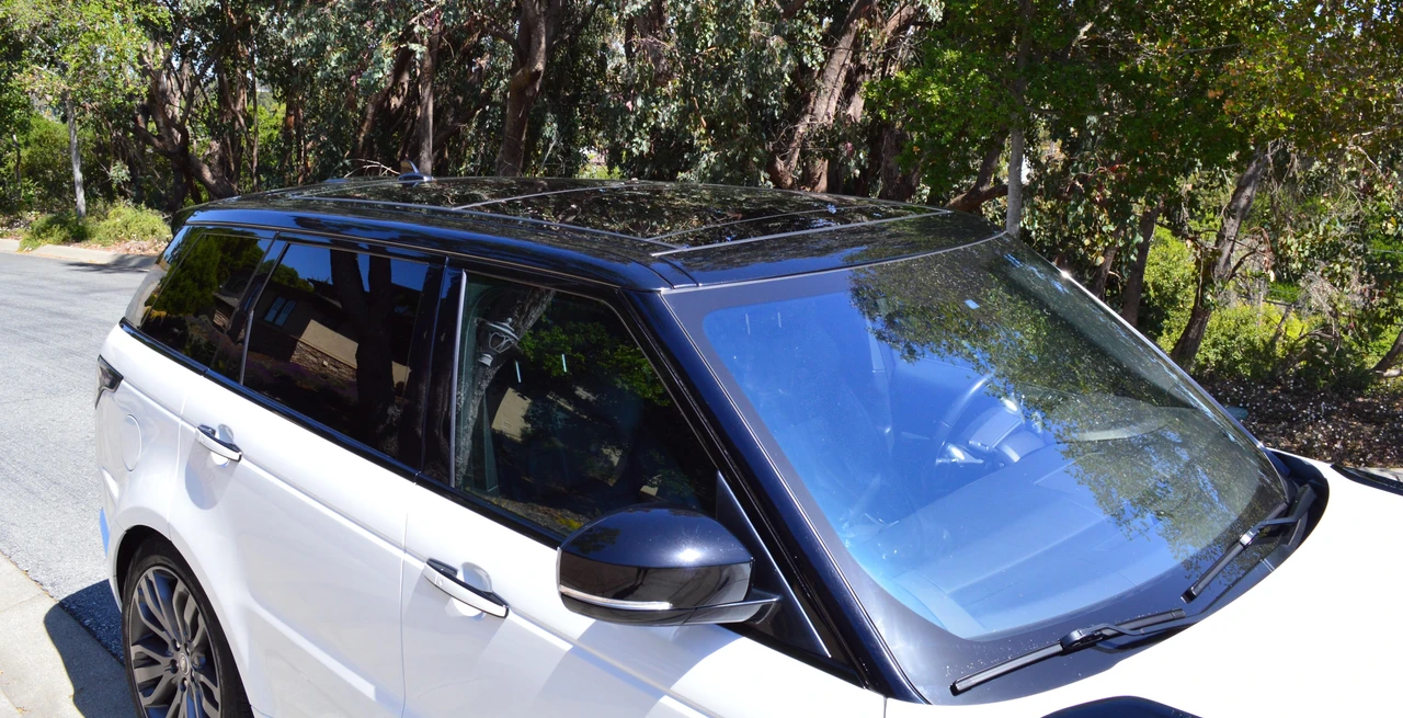 2016 Land Rover Range Rover Sport L494 - Image 25 of 31
