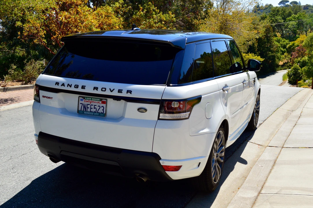 2016 Land Rover Range Rover Sport L494 - Image 15 of 31