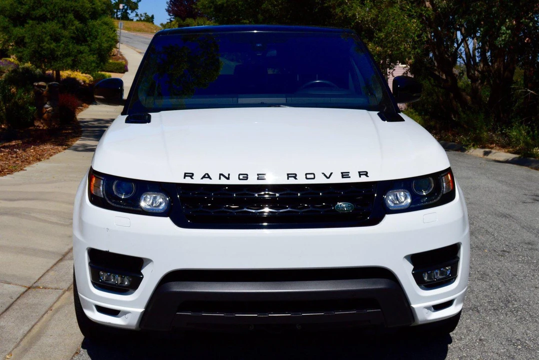 2016 Land Rover Range Rover Sport L494 - Image 2 of 31