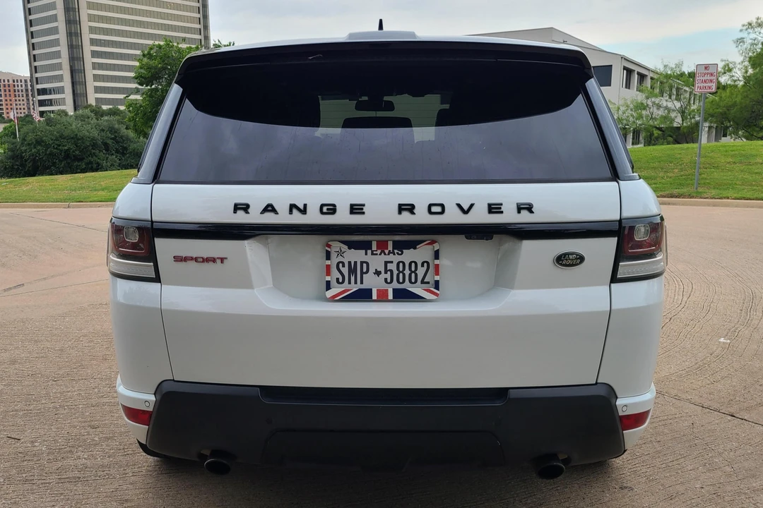 2016 Land Rover Range Rover Sport L494 - Image 5 of 31