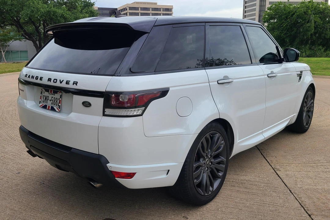 2016 Land Rover Range Rover Sport L494 - Image 4 of 31
