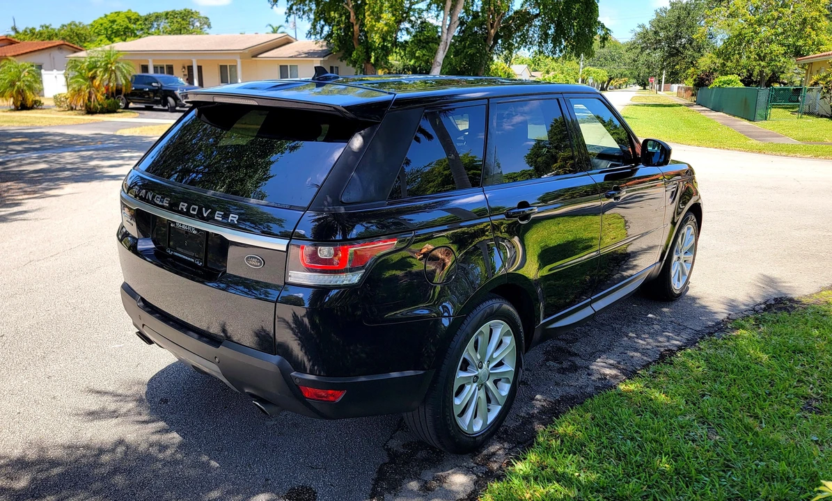 2016 Land Rover Range Rover Sport L494 - Image 18 of 31