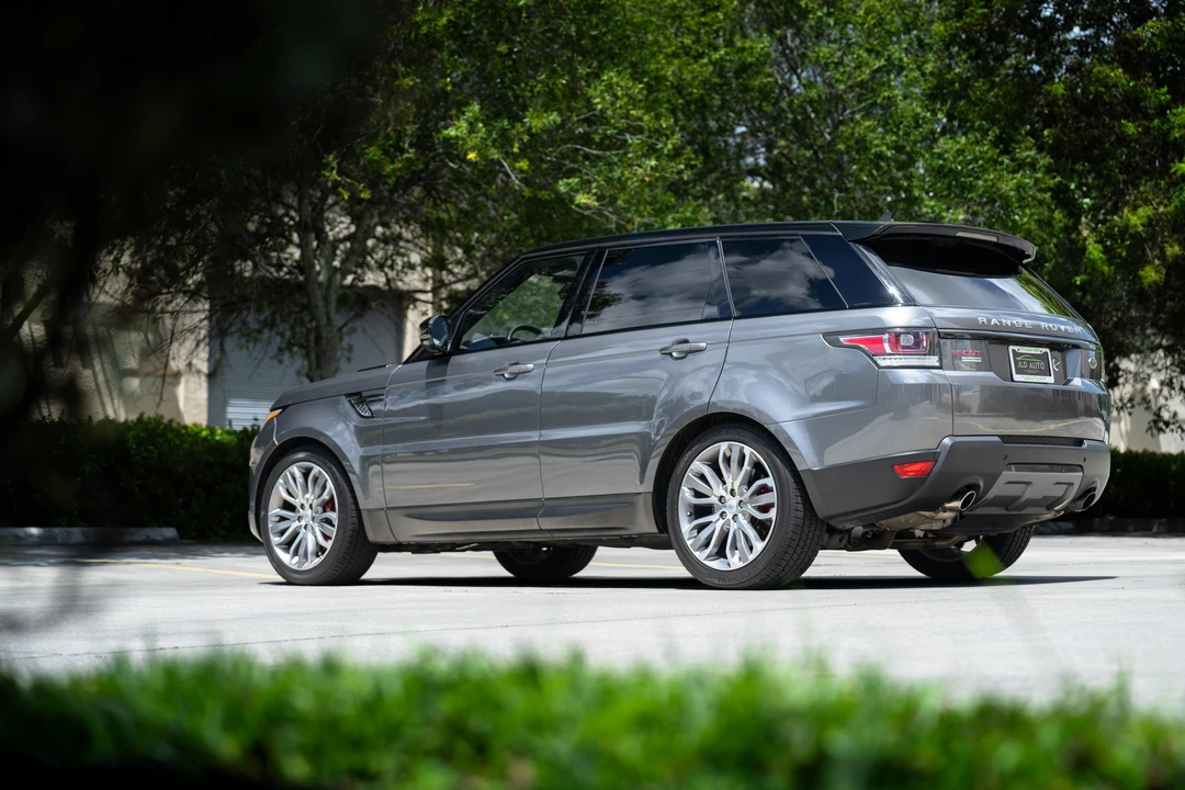 2016 Land Rover Range Rover Sport L494 - Image 12 of 31