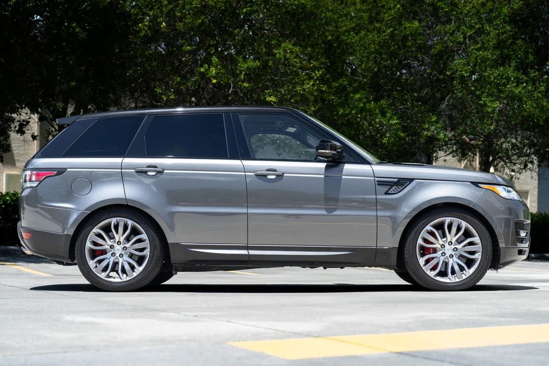2016 Land Rover Range Rover Sport L494 - Image 4 of 31