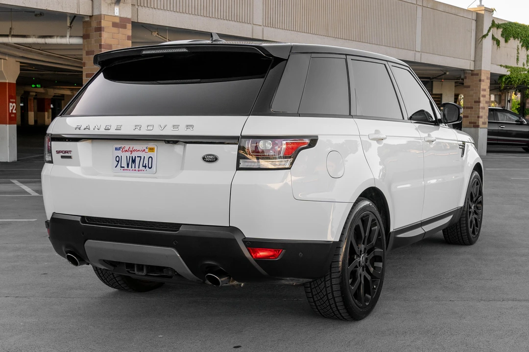 2016 Land Rover Range Rover Sport L494 - Image 7 of 31