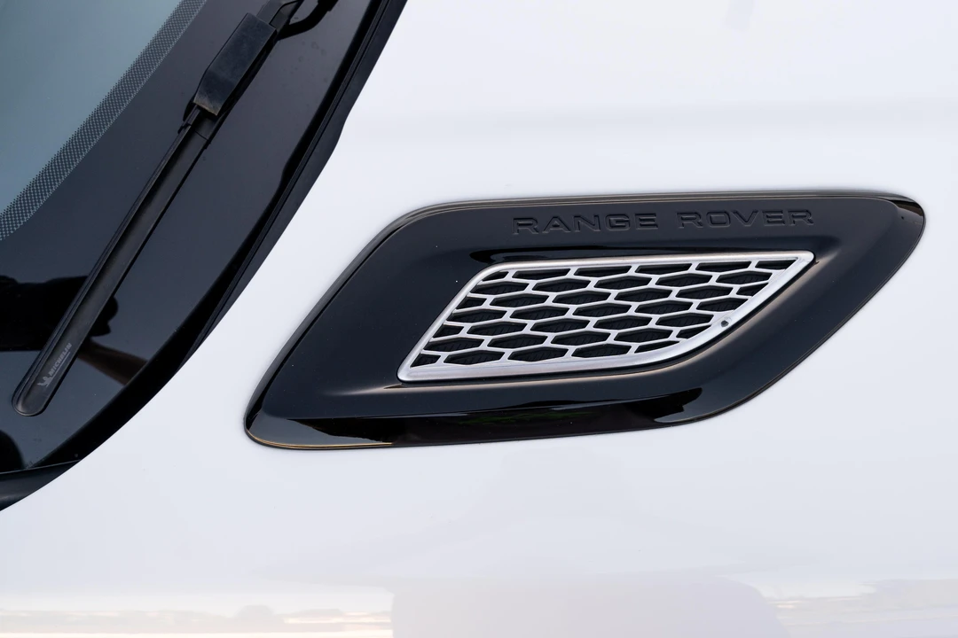 2016 Land Rover Range Rover Sport L494 - Image 13 of 31