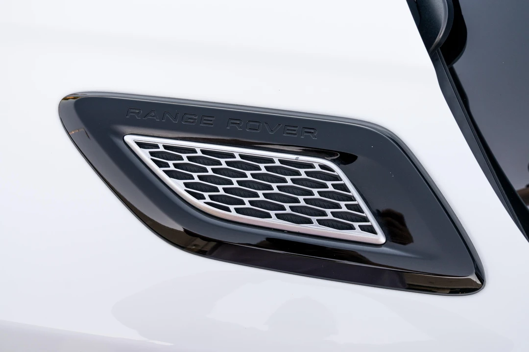 2016 Land Rover Range Rover Sport L494 - Image 14 of 31