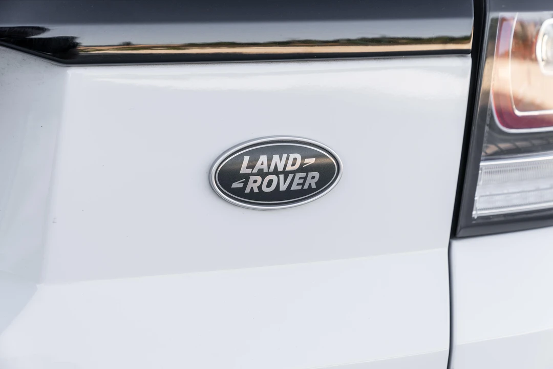 2016 Land Rover Range Rover Sport L494 - Image 18 of 31