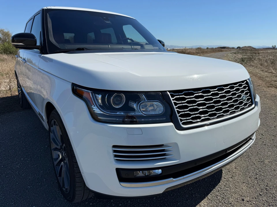2016 Land Rover Range Rover L405 - Image 17 of 31