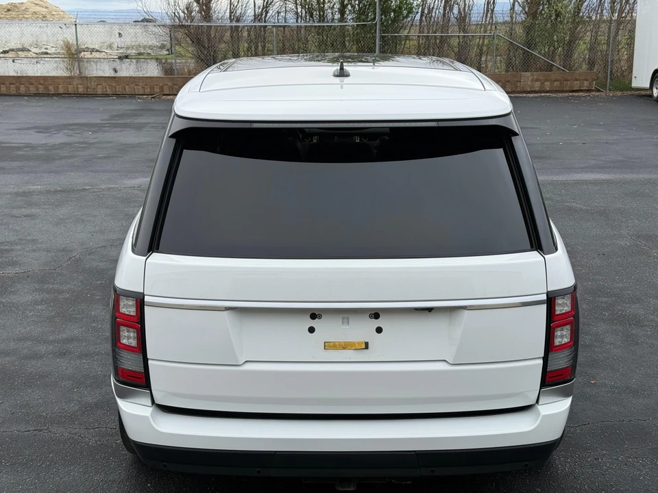 2016 Land Rover Range Rover L405 - Image 20 of 31