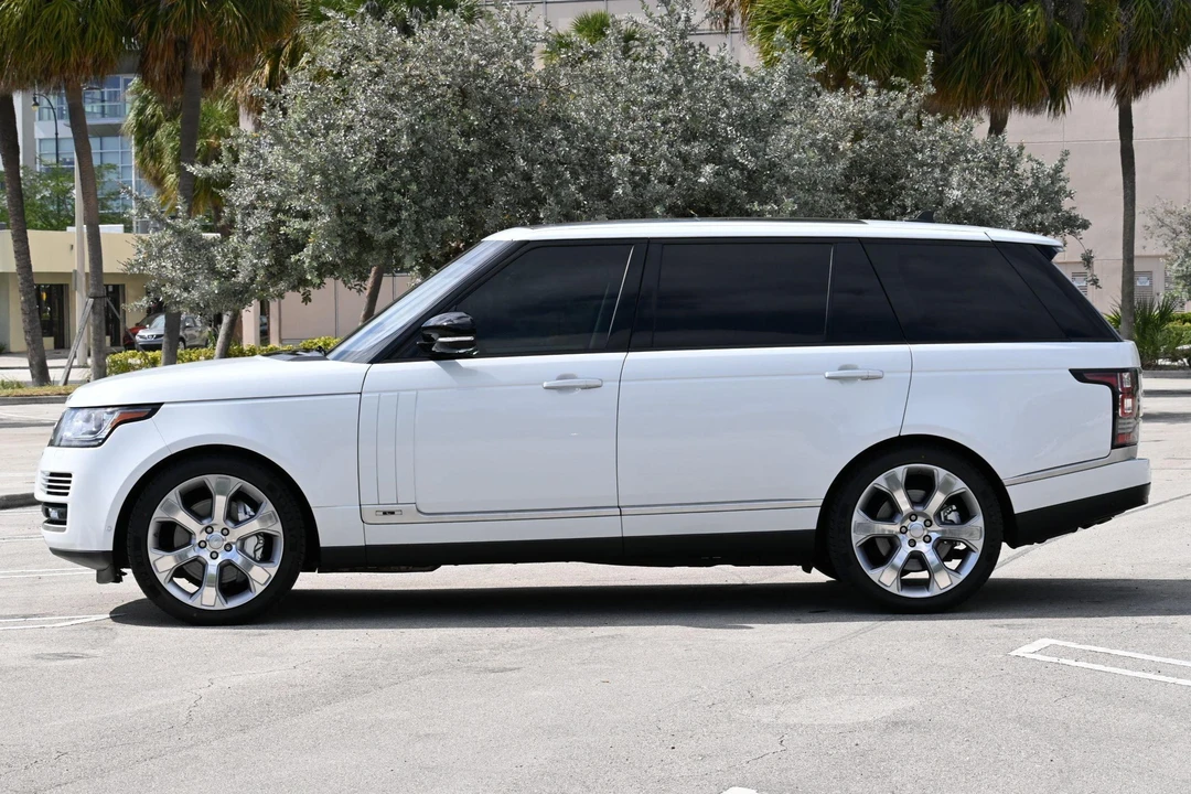 2016 Land Rover Range Rover L405 - Image 3 of 5