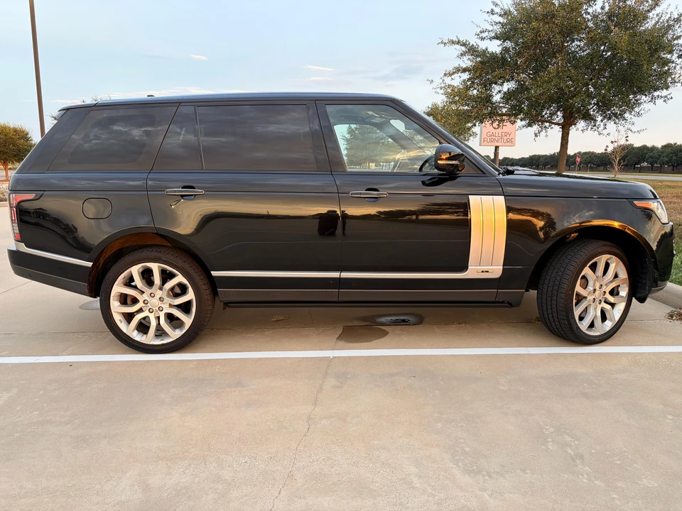 2016 Land Rover Range Rover L405 - Image 11 of 31