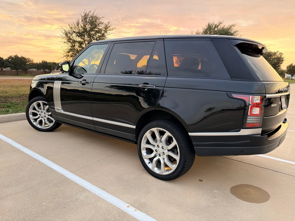 2016 Land Rover Range Rover L405 - Image 10 of 31