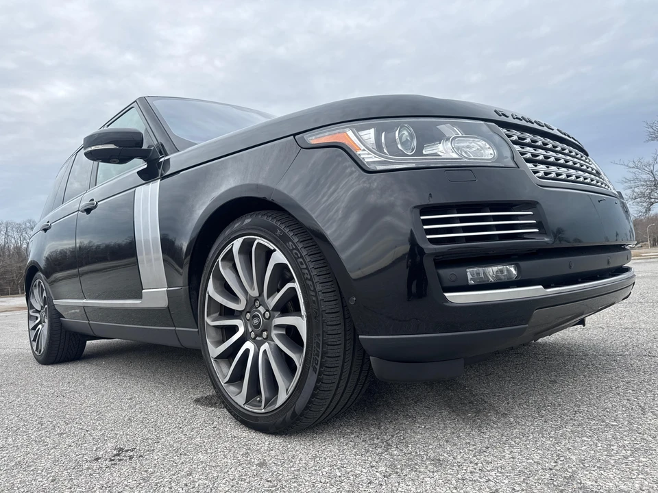 2016 Land Rover Range Rover L405 - Image 19 of 28