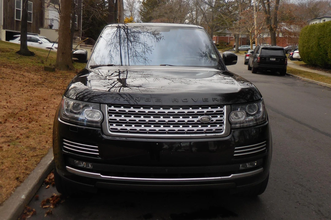 2016 Land Rover Range Rover L405 - Image 2 of 28