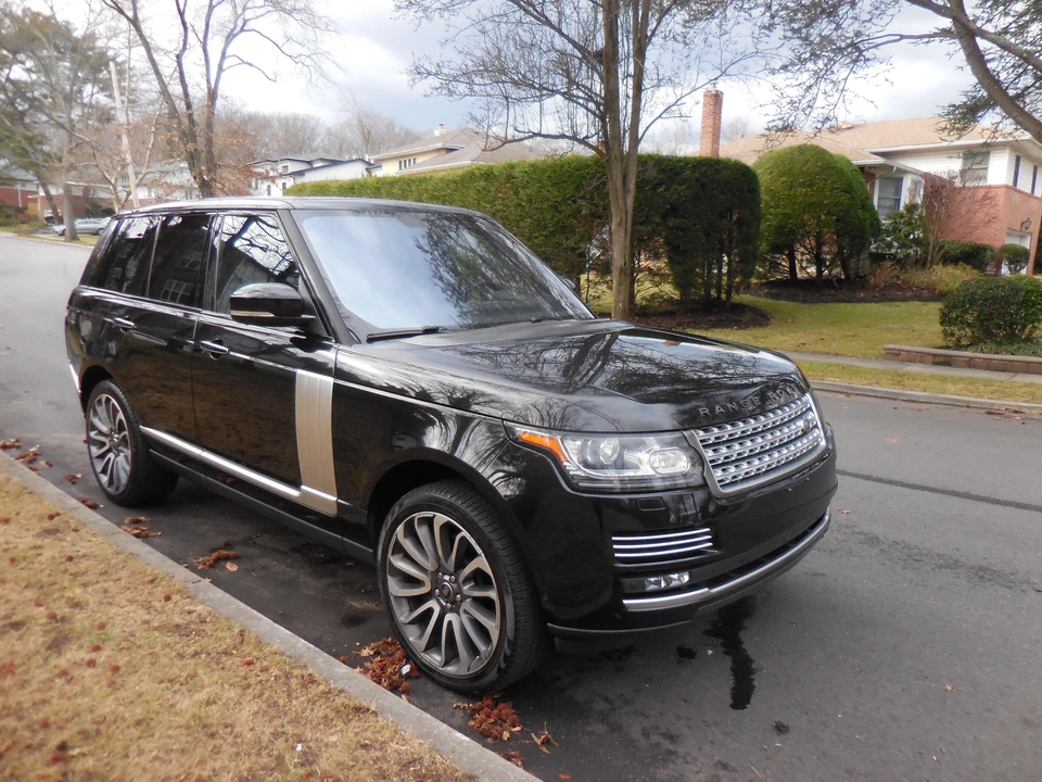 2016 Land Rover Range Rover L405 - Image 18 of 28