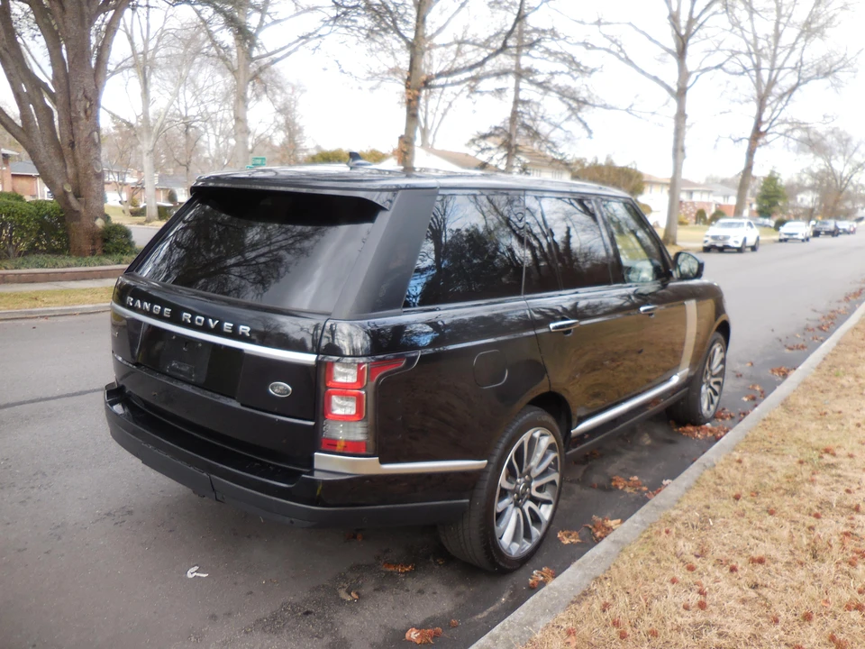2016 Land Rover Range Rover L405 - Image 15 of 28