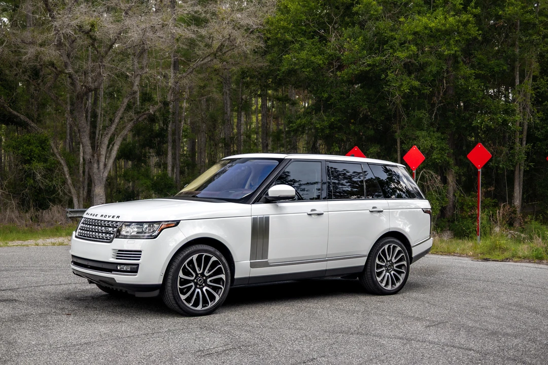 2016 Land Rover Range Rover L405 - Image 8 of 31