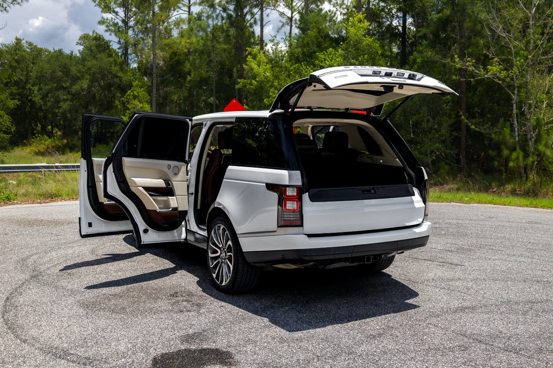 2016 Land Rover Range Rover L405 - Image 22 of 31