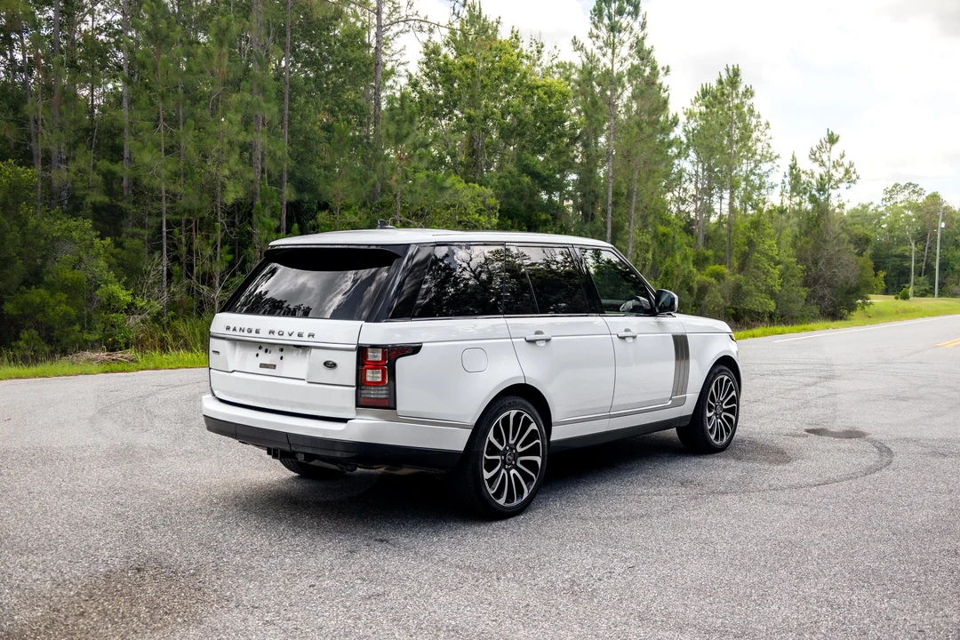 2016 Land Rover Range Rover L405 - Image 14 of 31