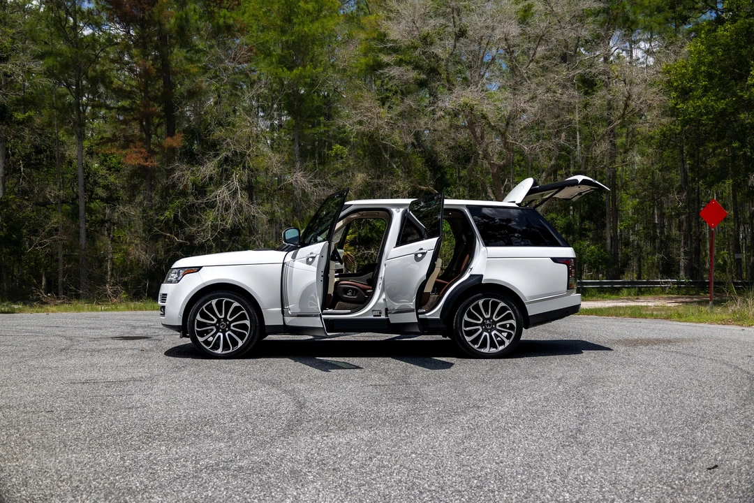 2016 Land Rover Range Rover L405 - Image 20 of 31