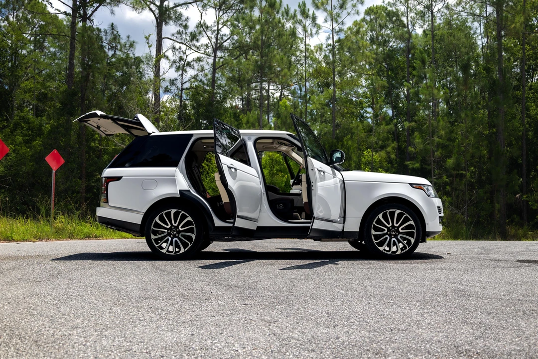 2016 Land Rover Range Rover L405 - Image 27 of 31