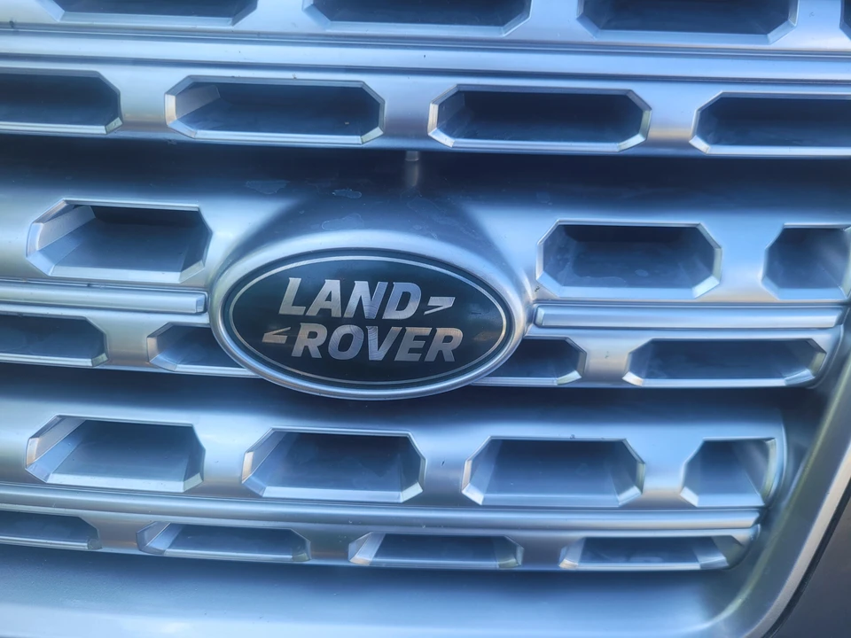 2016 Land Rover Range Rover L405 - Image 19 of 31