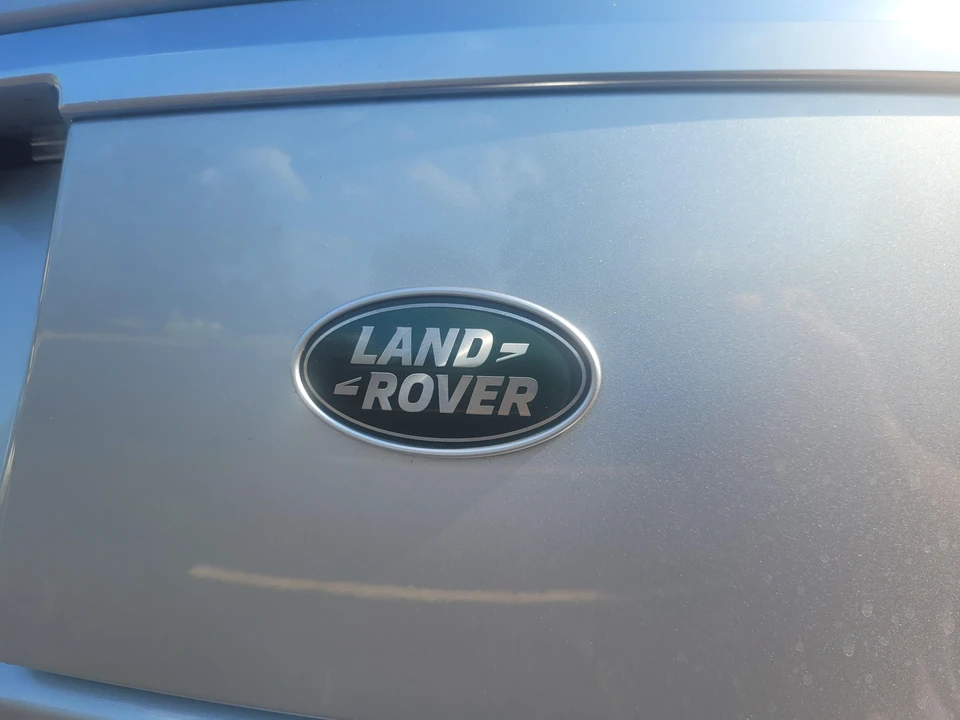 2016 Land Rover Range Rover L405 - Image 26 of 31
